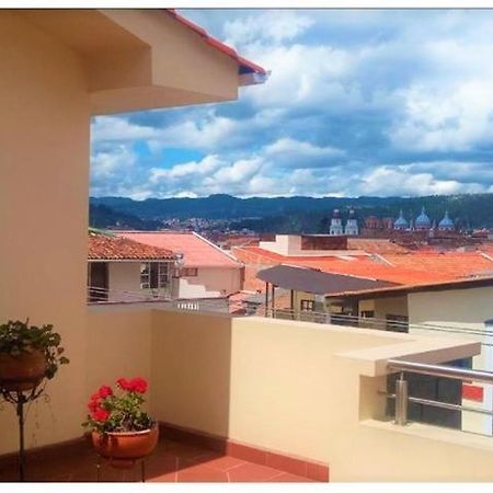 Casa De Huespedes Tu Parada En กูเอ็งกา ภายนอก รูปภาพ