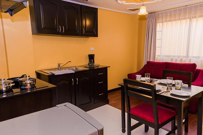 Casa De Huespedes Tu Parada En กูเอ็งกา ภายนอก รูปภาพ