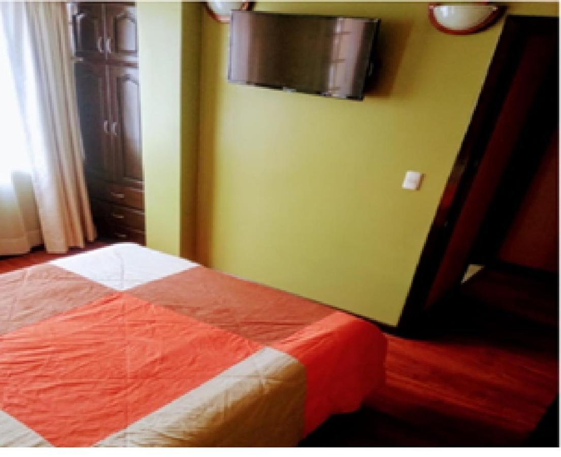 Casa De Huespedes Tu Parada En กูเอ็งกา ภายนอก รูปภาพ