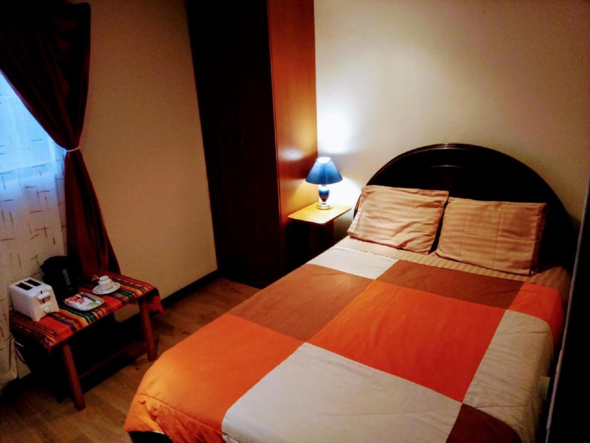 Casa De Huespedes Tu Parada En กูเอ็งกา ภายนอก รูปภาพ